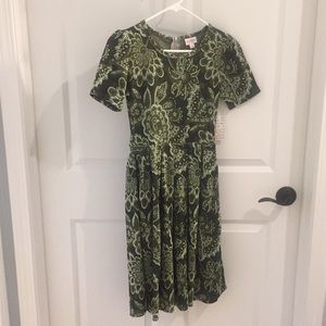 NWT LuLaRoe Amelia XS
